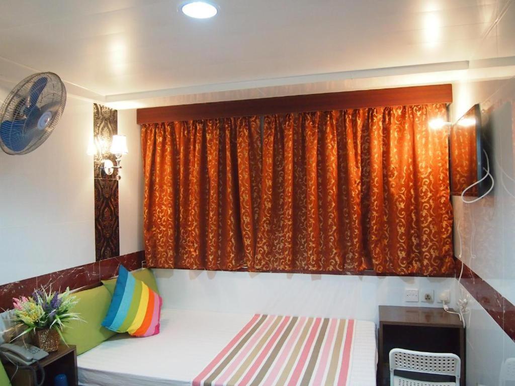 Rhine Guest House هونغ كونغ المظهر الخارجي الصورة